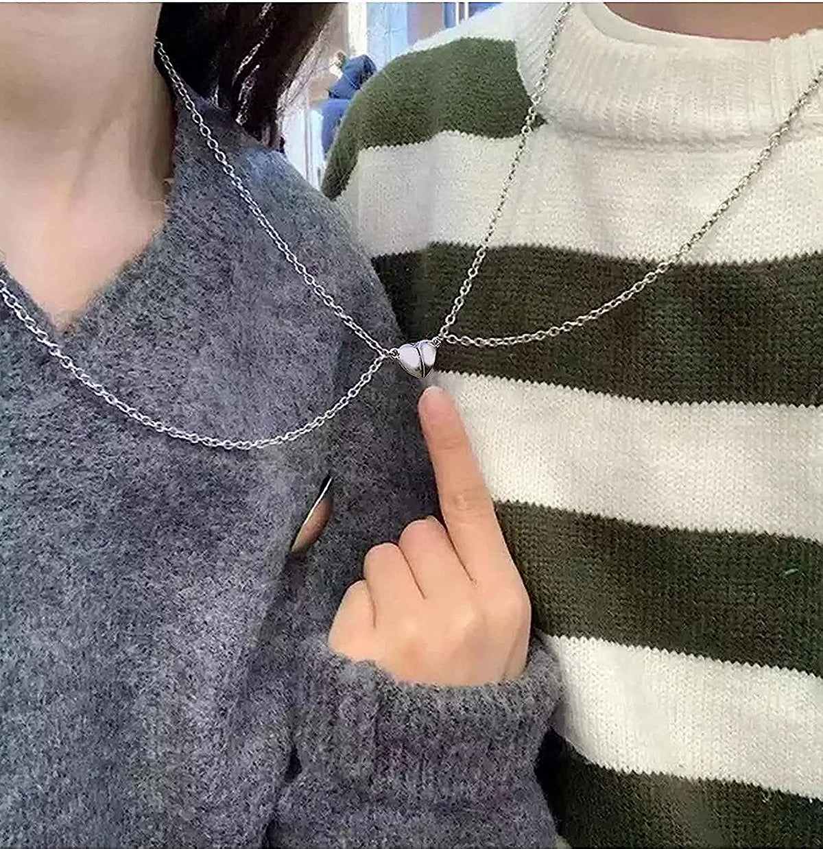 Magnetic Couple Heart Necklace