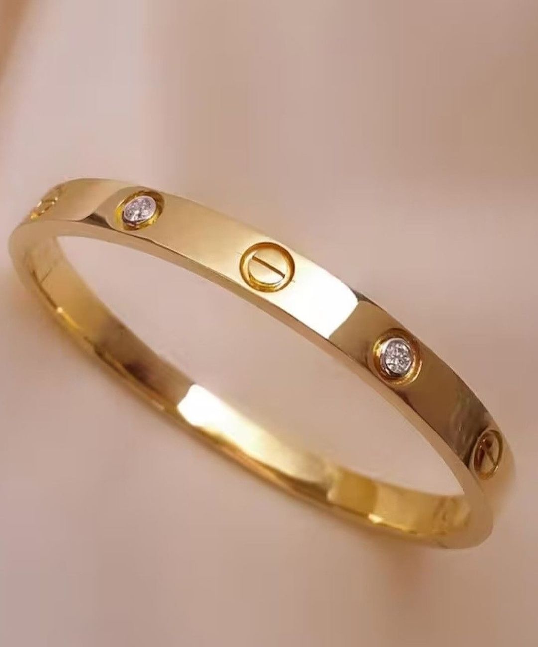 STAINLESS STEEL LOVE BRACELET